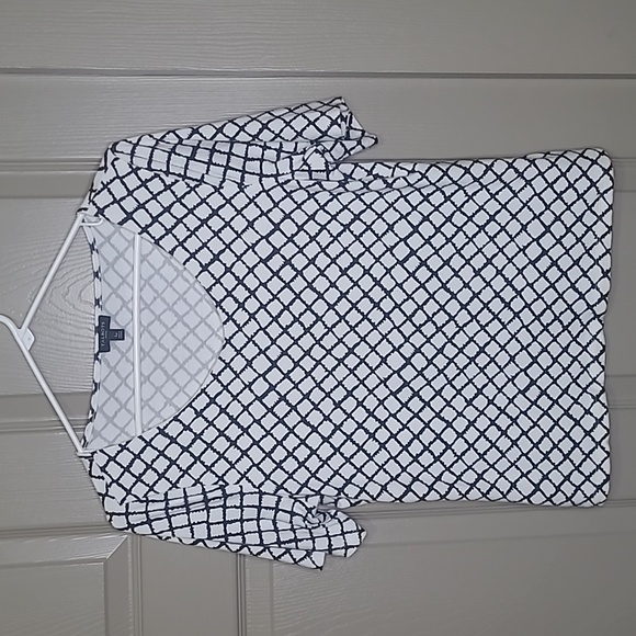 Talbots petites print stretch front lined top size large - Picture 1 of 4